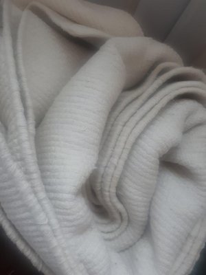 Photo of free Large cotton white Ikea rug (Walthamstow)