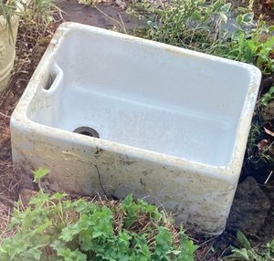 Photo of free Garden Belfast Sink (Stalybridge SK15)