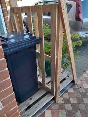 Photo of free Pallet (Manningtree CO11)