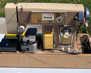 Photo of free Sewing machine (Flemington-Reaville)