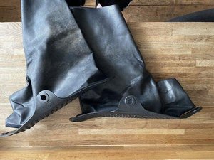 Photo of free NBC overboots (adult, one size) (NR34)