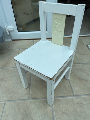 Photo of free Little white chair (HR2)