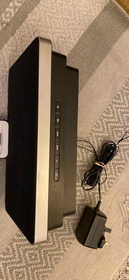 Photo of free iPod docking station(Gear4) (Aston-le-walls NN11) #2