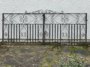 Photo of free Pair of iron gates (IG6 Ilford)