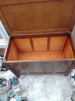 Photo of free Blanket chest (CV21 ,brownsover)