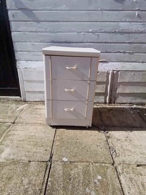Photo of free Chest of drawers (Caister-on-Sea NR30)