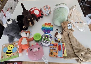 Photo of free Miscellaneous baby toys (Ponderosa Park (Sunnyvale))