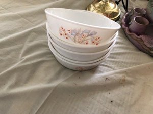 Photo of free Plates & bowls (6 of each) (Coburgh Corner TQ13)
