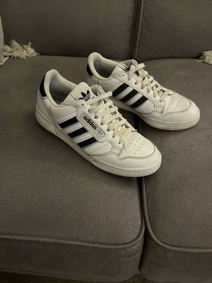 Photo of free Adidas trainers size 8 (Letchworth)