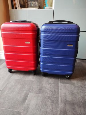 Photo of free Hardshell cabin suitcases (Littletown EX14)