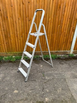 Photo of free Aluminium step ladder (RG23 Oakley)