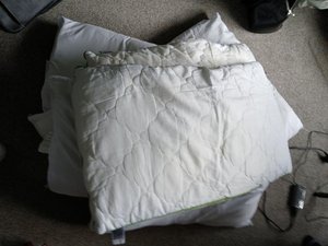 Photo of free 8 pillows used (Renfrewshire PA5)