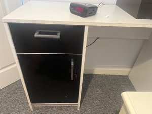 Photo of free Desk (Meir ST3)