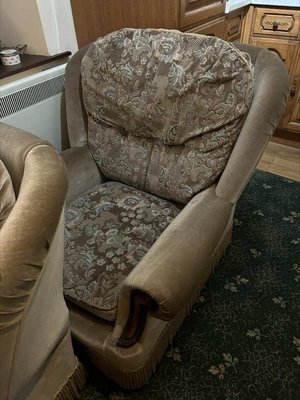 Photo of free Single Brown Armchair (Pallet Hill CA11)