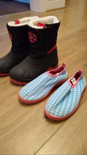 Photo of free Size 13 kids snow boots and beach shoes (Craigmount EH12)