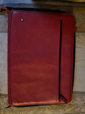 Photo of free Laptop carrier (Bridlewood)