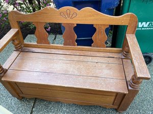 Photo of free Wooden bench (Kirkland)