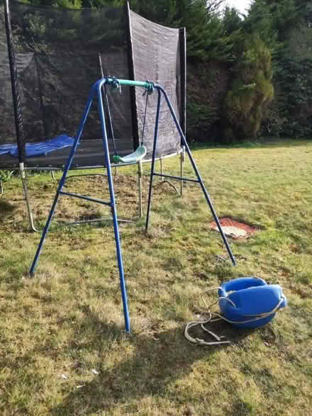Photo of free Metal swing with two seats (The Folly BN7) #2