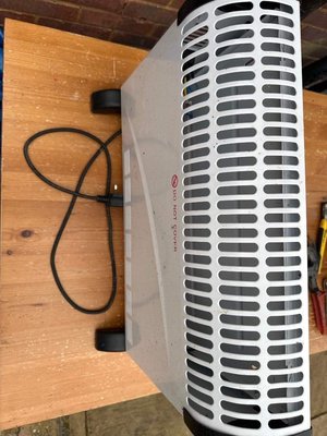Photo of free Electric heater (Gosmore SG4)