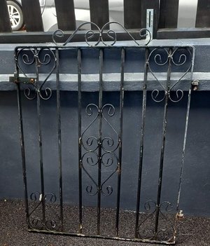 Photo of free Standard size front garden gate (NW10)
