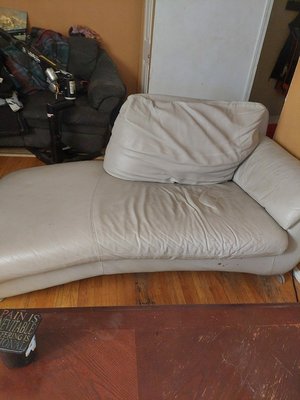 Photo of free Chaise lounger to give away (Edmonton)