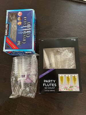 Photo of free Plastic drink ware and cutlery (North Seattle (maple Leaf))