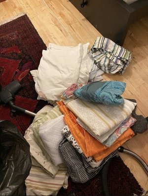 Photo of free 5 bags of blankets and bedsheets (Croydon)