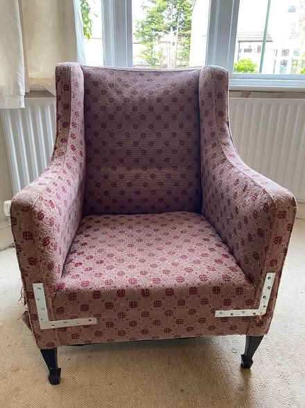 Photo of free Stylish armchair (Merton Park SW19) #1