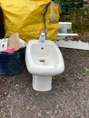 Photo of free Toilet, sink, bidet (Shortlanesend, TR4)
