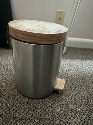 Photo of free Bathroom trash can (Adams Morgan)
