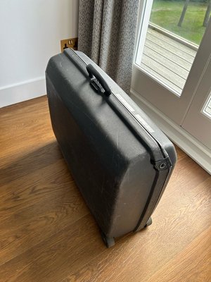 Photo of free Large Samsonite suitcase (Upshire (Upshire (EN9))