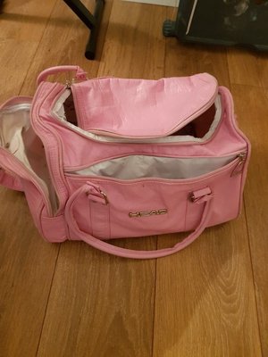 Photo of free Ladies Head bag/holdall (Cox Green SL6)