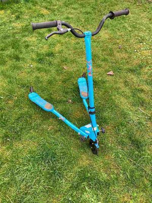 Photo of free Three wheeled scooter (East Hendred OX12)