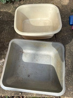 Photo of free 2 plastic washing up bowls (Boley Park WS14)