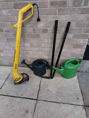 Photo of free Strimmer and shears (Owlsmoor GU47)