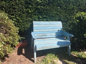 Photo of free Wooden bench (TN37 Hastings)