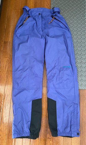 Photo of free 2pc Fall/Winter Jackets & Ski Pants (Steeles/Mavis (Brampton))