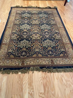 Photo of free Rug 5 x 7 (McLean near Spring Hill Road)