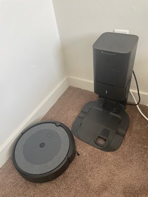 Photo of free Roomba i3+ needing TLC (Bountiful Area)