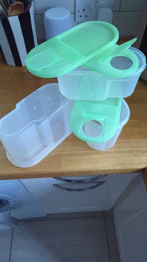 Photo of free Food storage containers (Kenilworth CV8)