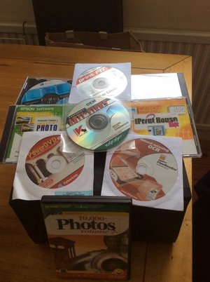 Photo of free CD storage unit and CDs (Charminster BH8)