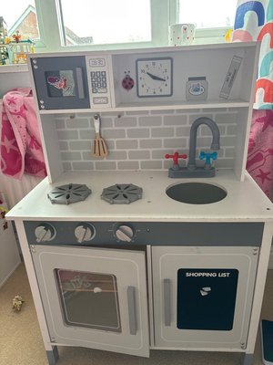 Photo of free Children’s play kitchen (Trowbridge)
