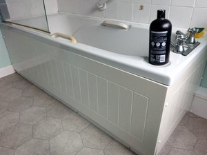 Photo of free Bath panels (Shurdington GL51)