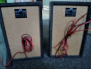 Photo of free HiFi Speakers (Burnage M19)