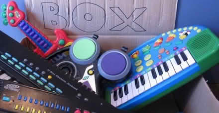 Photo of Old Children’s Musical toys (Colchester CO1) #1