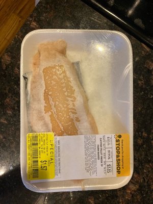 Photo of free frozen catfish chicken and salmon (Bed Stuy (Brooklyn))