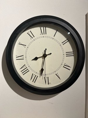 Photo of free Clock (Watford WD24)