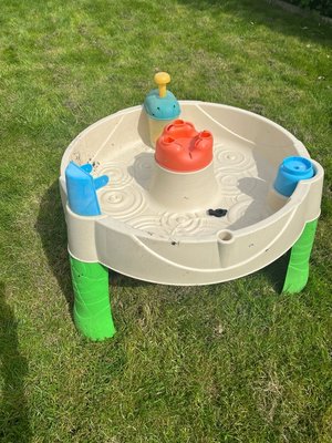 Photo of free Water play table (DA15)