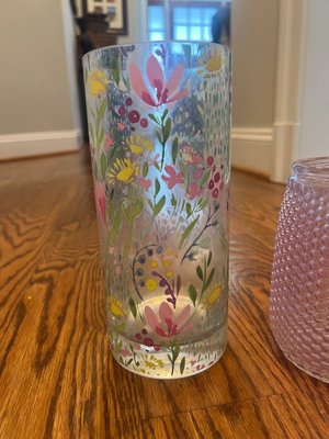 Photo of free Glass vases (Wildwood Bethesda, md)