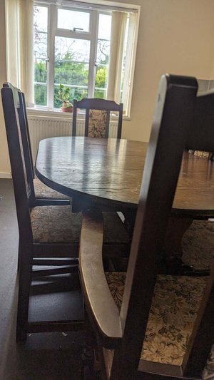 Photo of free Dining table with 6 chairs (Welland WR13)